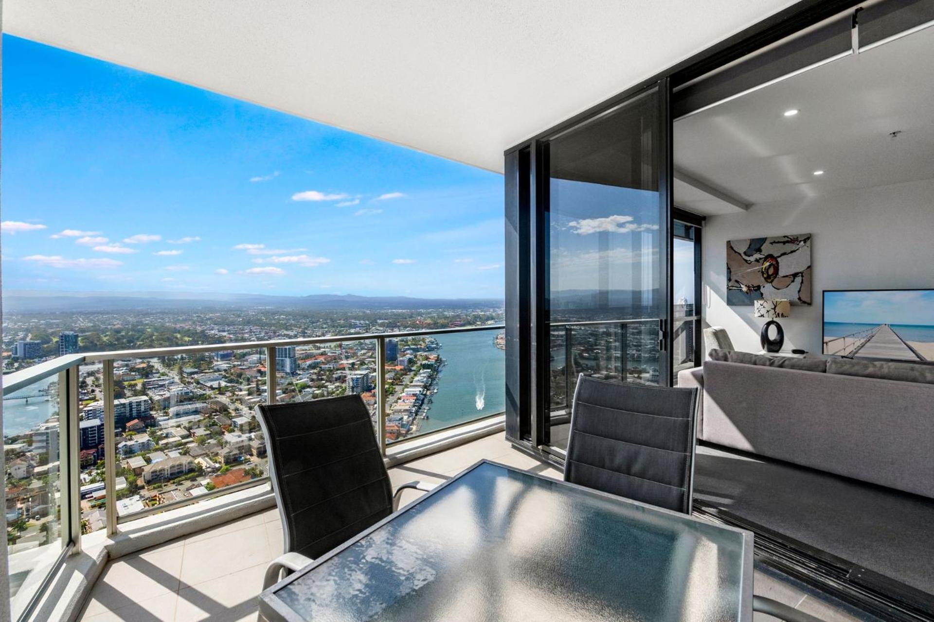 Circle On Cavill High Floor 1 Bedroom